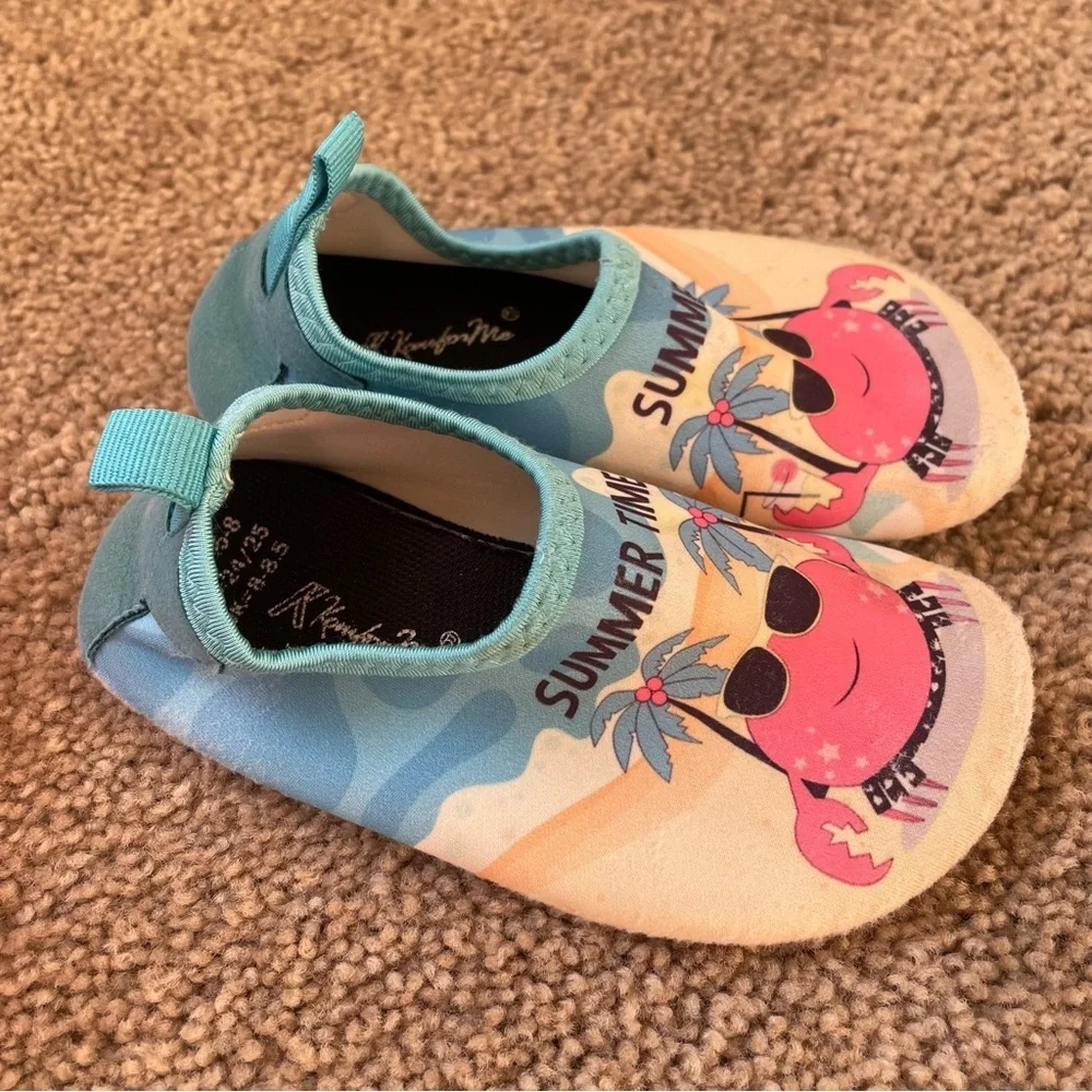 Kids Bundle Summer Water Shoes Little Girl 8 Roxy Sandals Beach Play Outdoors